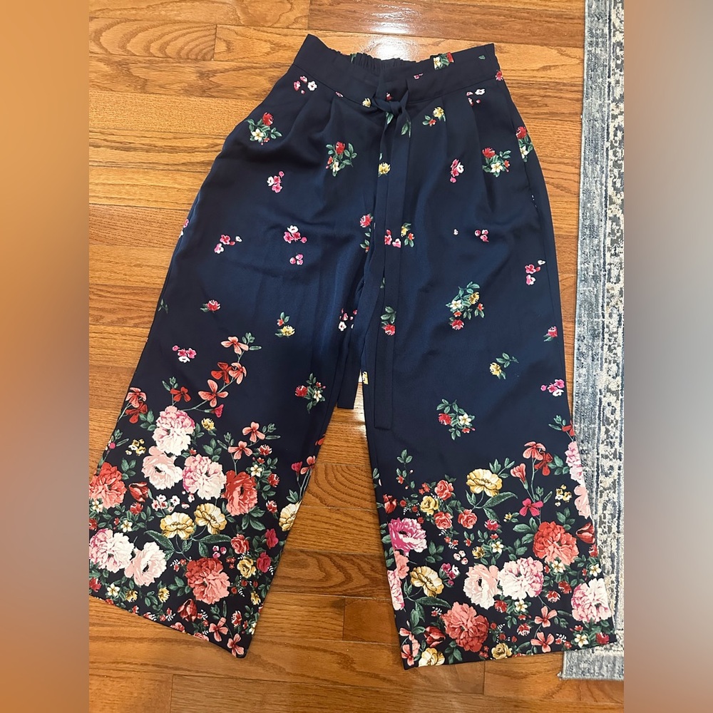 Dr2 Floral Crop Pants XS
